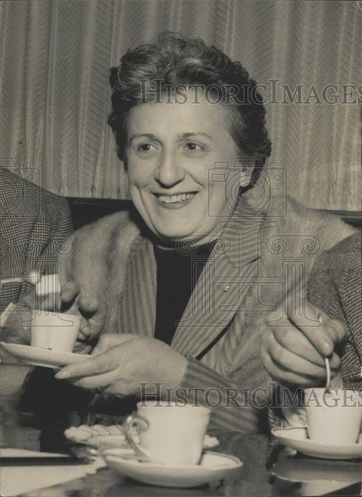 1940 Press Photo Actress Titina De Filippo - Historic Images