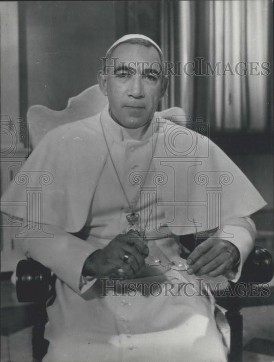 Press Photo Anthony Quinn, Shoes of the Fisherman - Historic Images