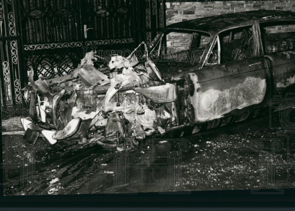 Press Photo Car Damaged From Fire After Crash in Greece - Historic Images