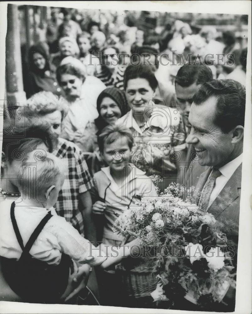 1963 Press Photo Former USA Vice President Richard Nixon Hungary - Historic Images