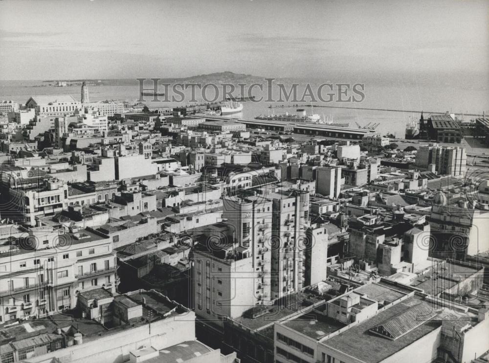 1972 Press Photo Montevideo Offers the Ships a Good Harbour: Montevideo Uruguay - Historic Images