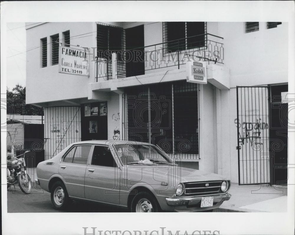 1981 Press Photo Foreign International Companies and &quot;Vive Sandino&quot; - Historic Images