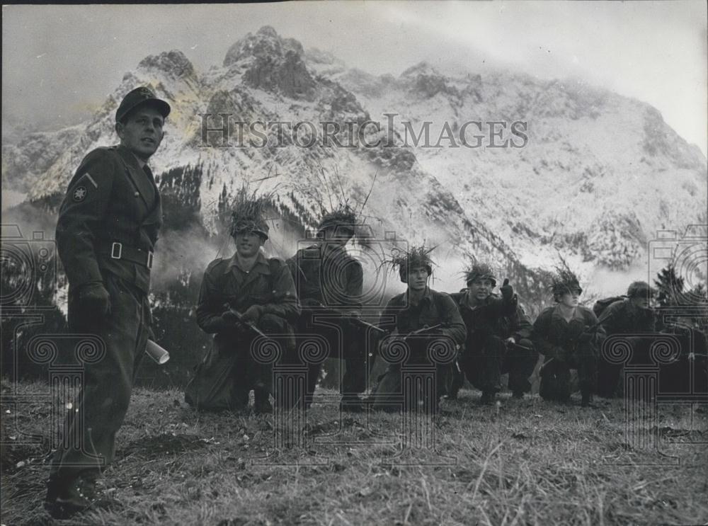 1956 Press Photo German Alpine troops train Near Mittenwald 1st Division - Historic Images