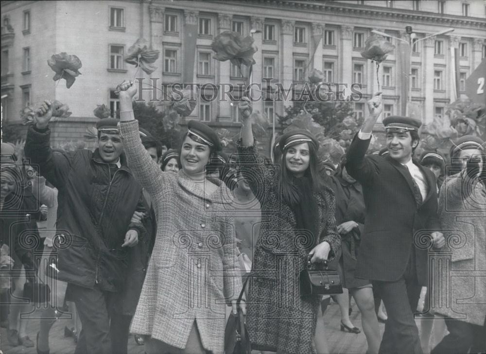 1970 Press Photo Festive procession in Sofia - Historic Images