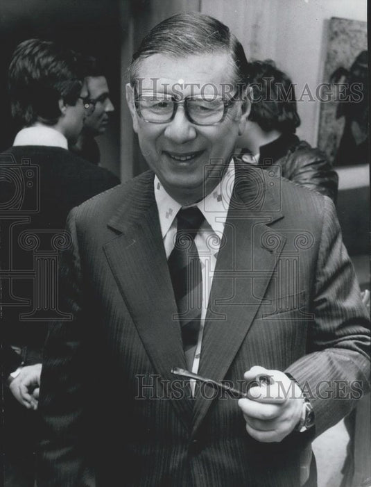 Press Photo Soviet Writer Alexander Chiakovsky in Rome - Historic Images