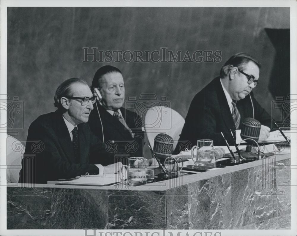 1974 Press Photo UN General Assembly opened its sixth special session - Historic Images