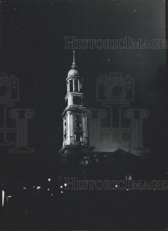 1962 Press Photo The Michel", the Distinctive Sign of Hamburg Illuminated - Historic Images