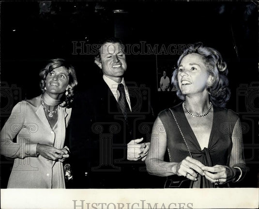 1975 Press Photo Ted & Ethel Kennedy - Historic Images