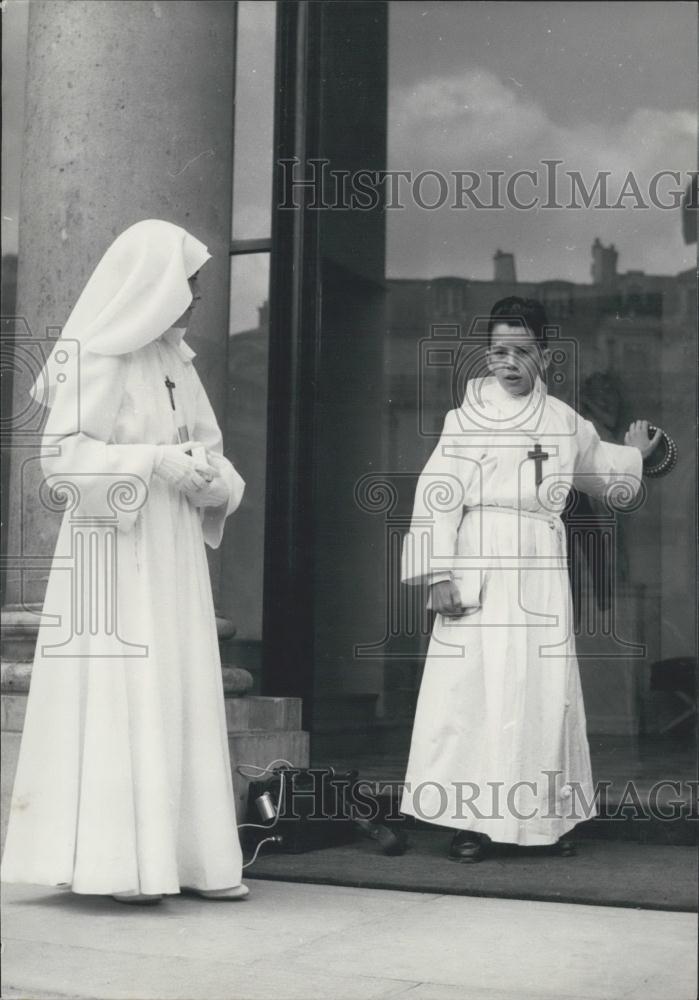 1957 Press Photo Elysee Palace, Children Of Captain Schmidt - Historic Images