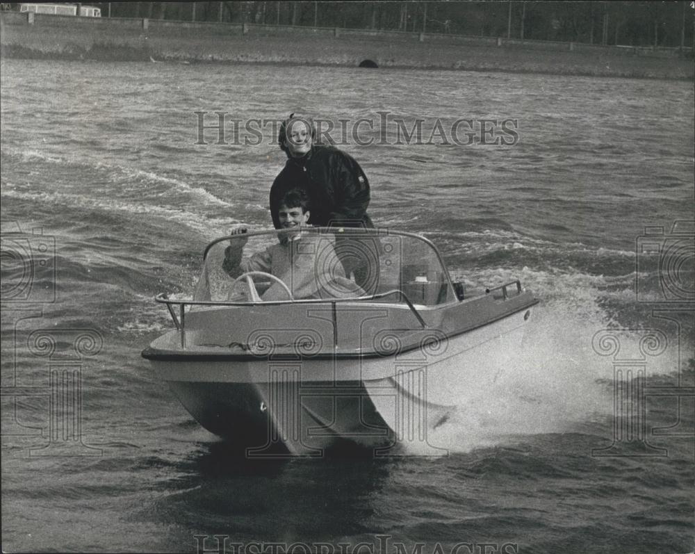 1968 Press Photo Trifoil - a cathedral hulled Boat - Claims To be Unsinkable - Historic Images