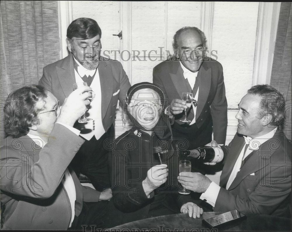 1978 Press Photo Speaker Of The Year Award Commissioner Catherine Bramwell-Booth - Historic Images