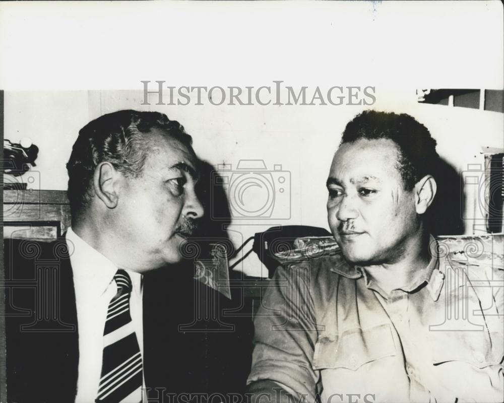 Press Photo Vice President Hussein Al Shaffei Major General Gaafar Humeiry - Historic Images