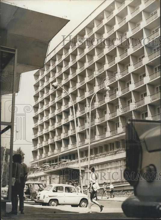 1971 Press Photo The Rila" Hotel in the Center of the Bulgarian Capital" - Historic Images