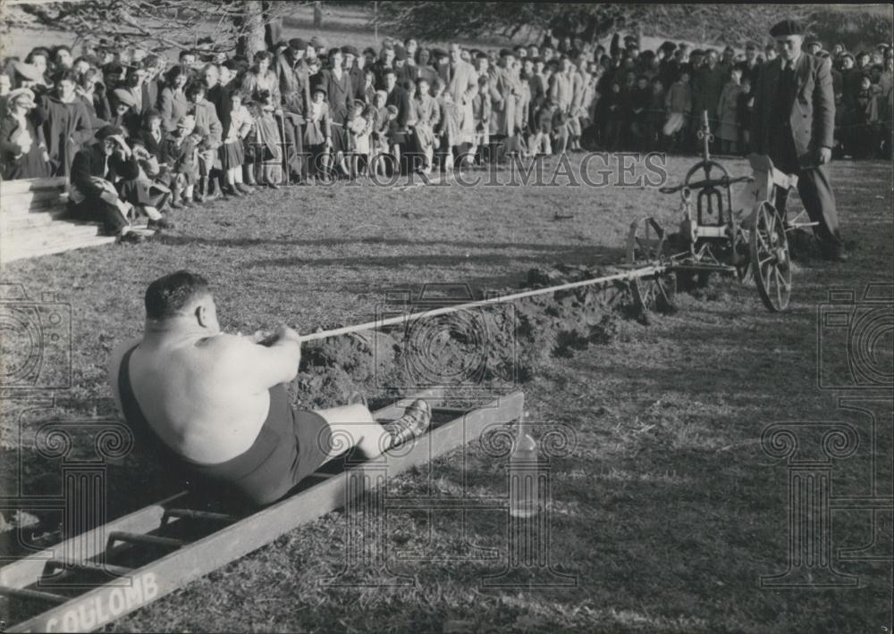 Press Photo French Samson Andre&#39; Le Gall - Historic Images