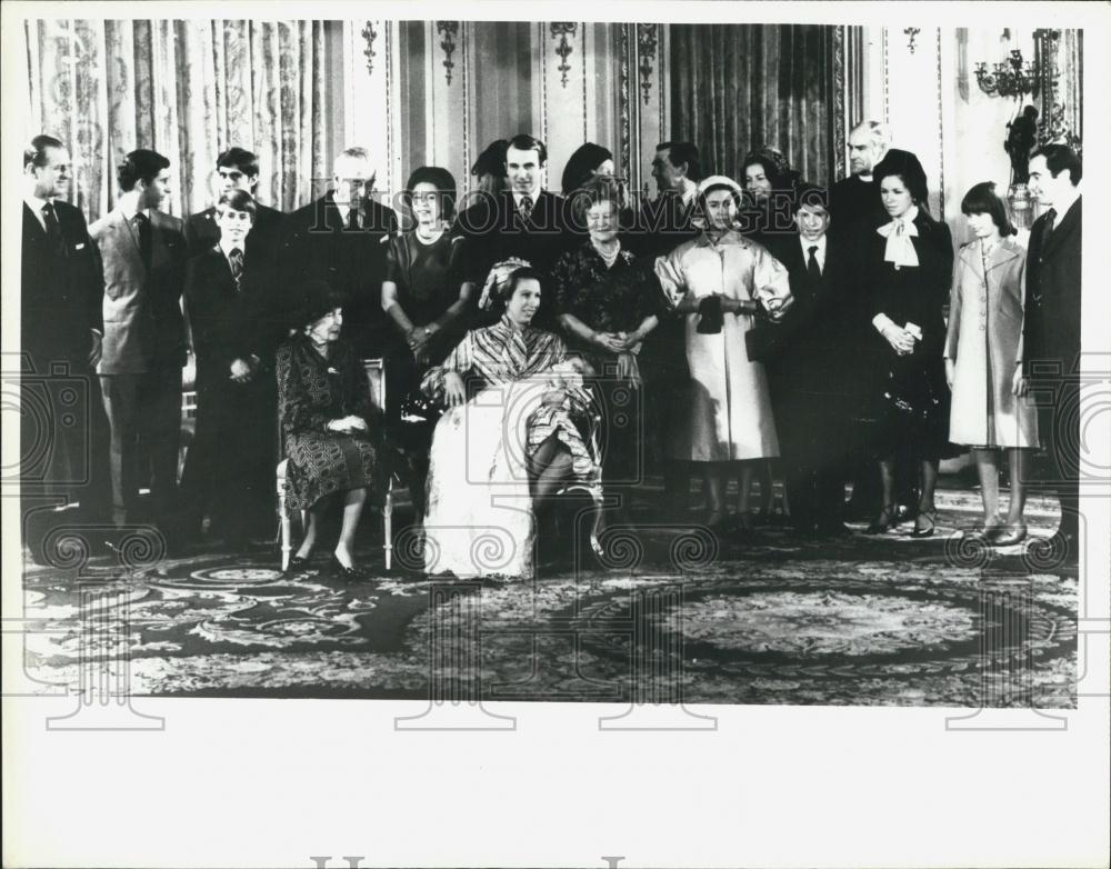 1977 Press Photo Christening Group at Buckingham Palace - Historic Images