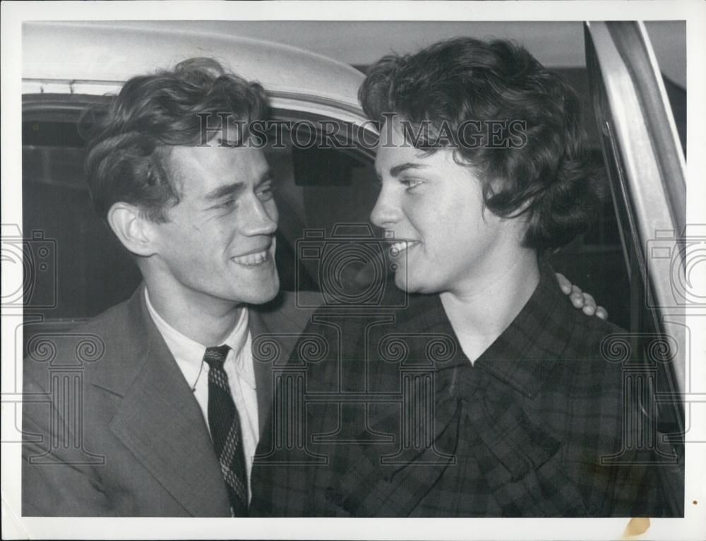 1960 Press Photo To be Wed Anna Pryce and Antonius Groen at Gretna Green - Historic Images