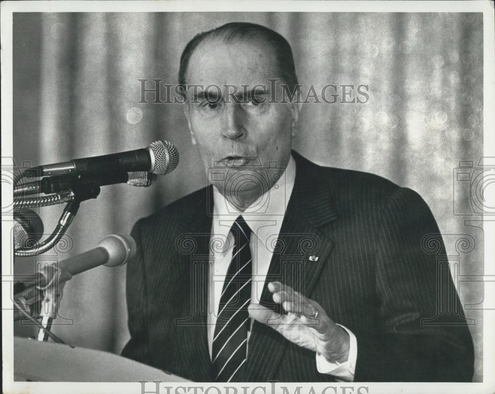 1984 Press Photo French President, Francis Mitterrand in New York City - Historic Images