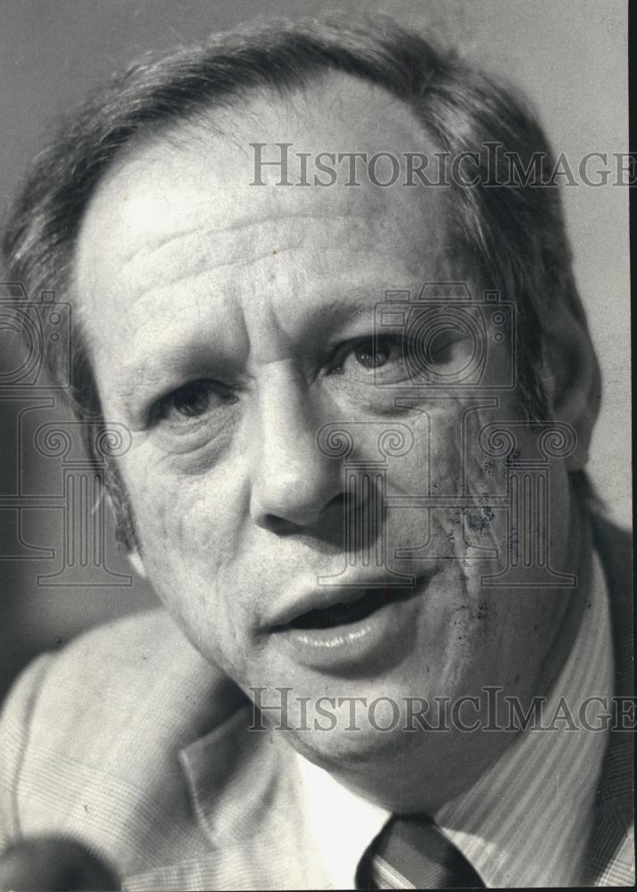 1977 Press Photo Michael Blumenthal, US. Treasury Secretary - Historic Images