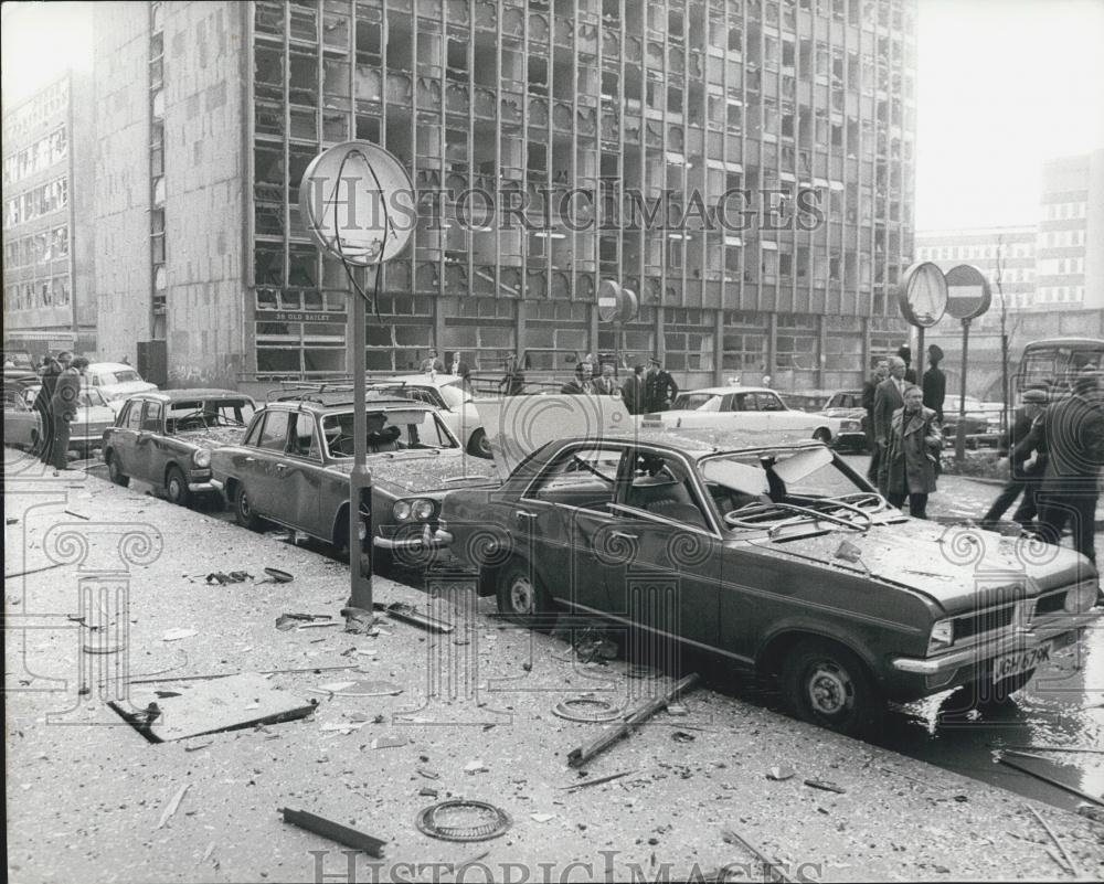 1973 Press Photo Explosion outside the Old Bailey - Historic Images