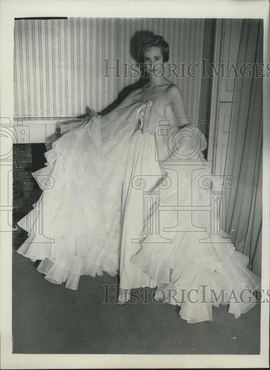 1954 Press Photo Herbort Sidon's Spring Collection i - Historic Images