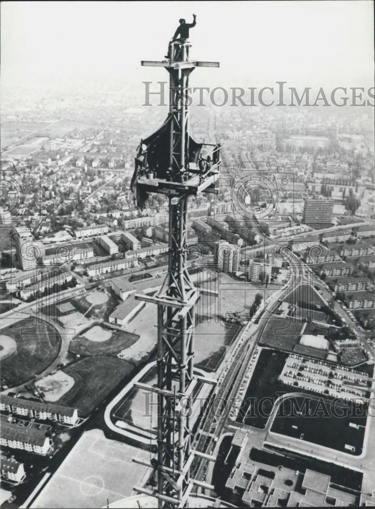 Press Photo TV Antenna, Frankfurt, West Germany - Historic Images