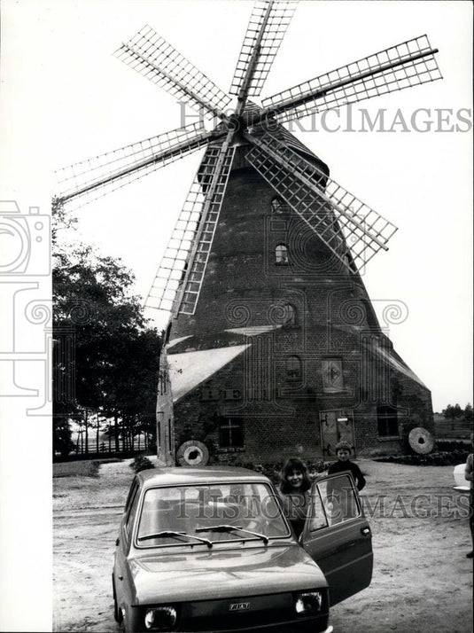 1977 Press Photo Wind Mill Inn, Ketrzyn, Olsztyn - Historic Images