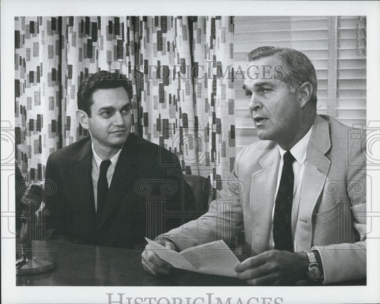 Press Photo Dr. Robert Q. Marston Dr. Marshall W. Nirenberg Nobel Prize Winners - Historic Images