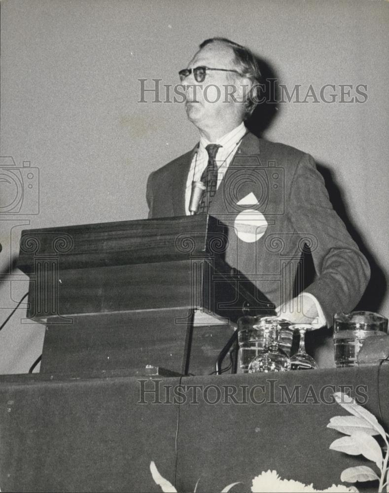 1971 Press Photo Nat'l "Youth at Work" Conference At Royal Albert Hall - Historic Images