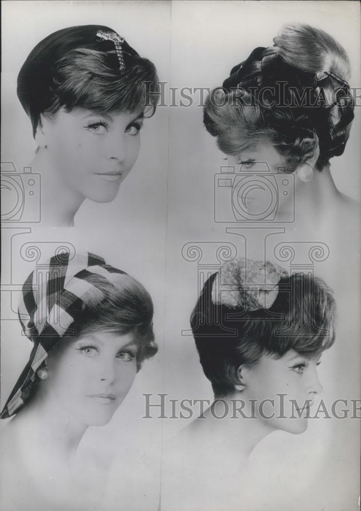 1961 Press Photo Paris Hairdresser Luc Traineau - Historic Images