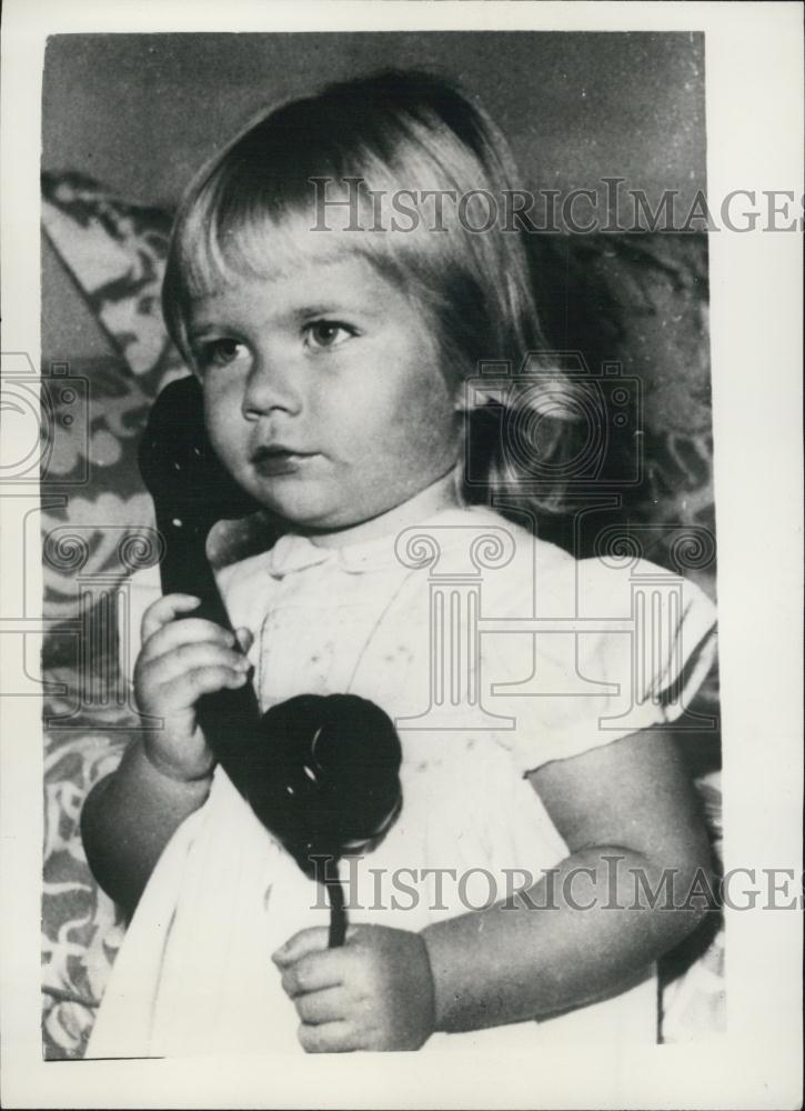 1955 Press Photo Princess Astrid On Phone Calling Santa Christmas - Historic Images