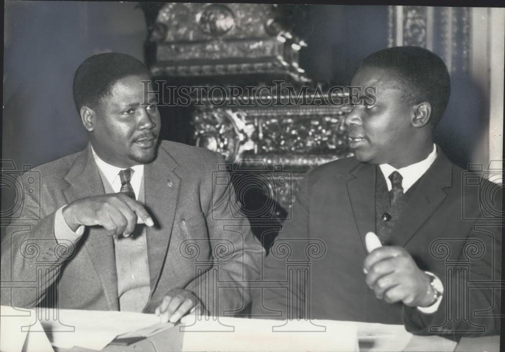 1974 Press Photo Mr. Joshua Nkomo &amp; Rev. Ndabaniugi Sithole - Historic Images