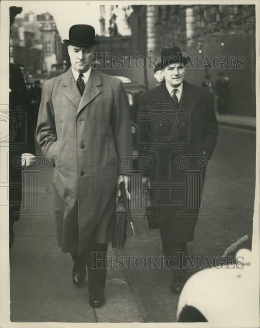 1953 Press Photo White-way found guilty of towpath murder - Historic Images