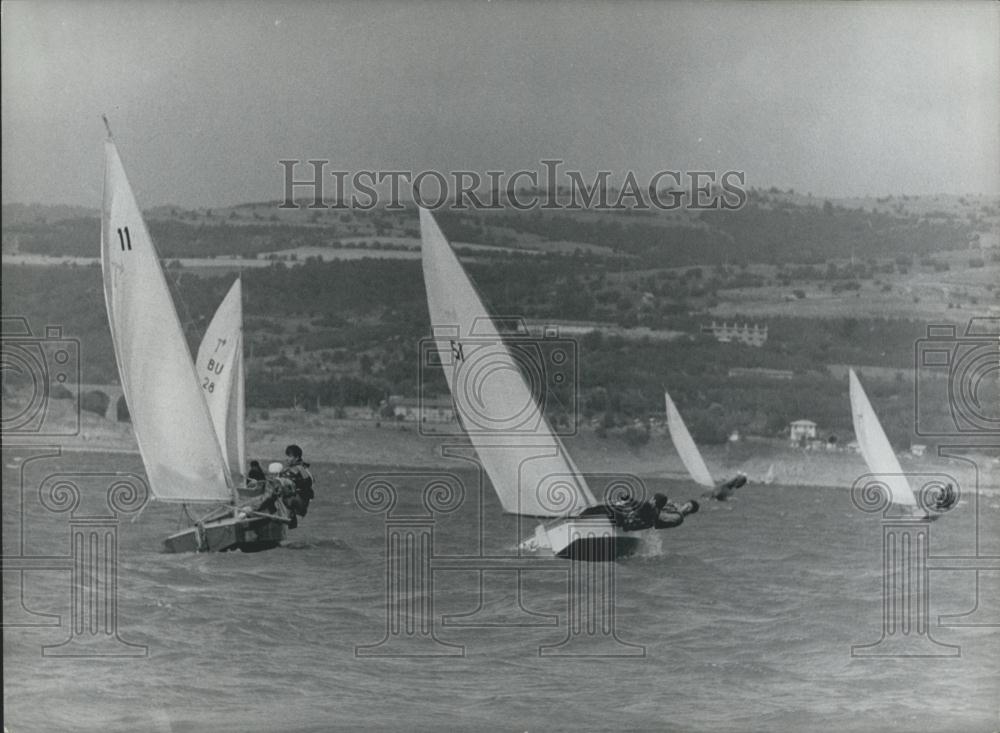 1968 Press Photo The lake of Iskar dam near Sofia Bulgaria - Historic Images