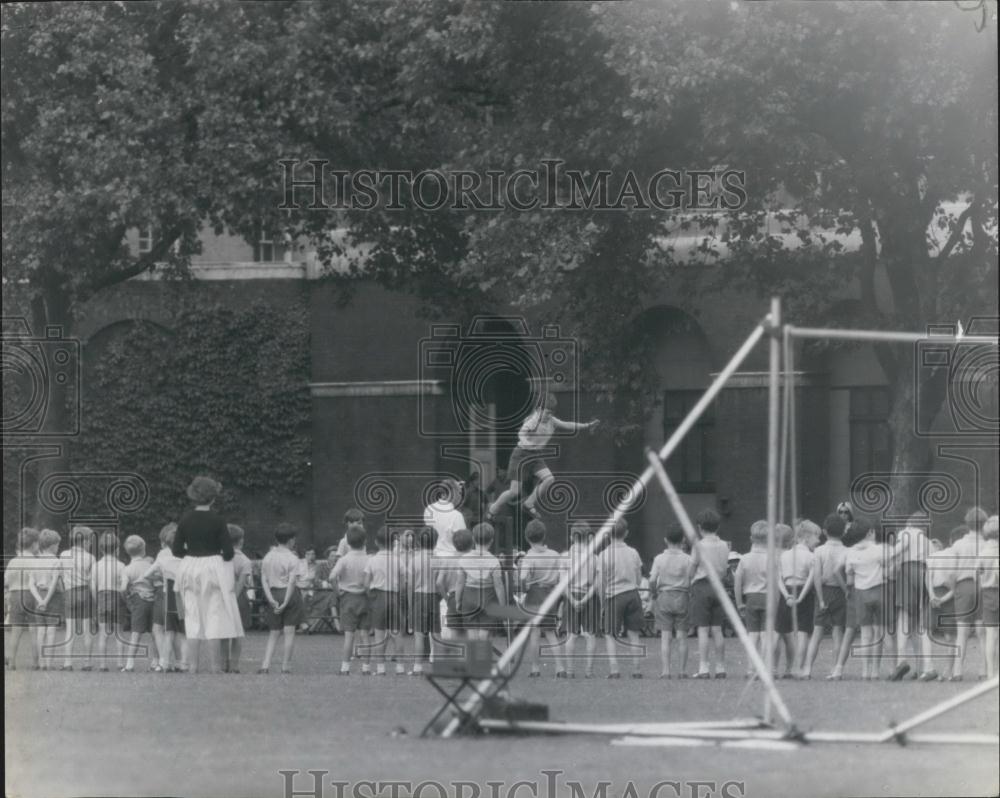 Press Photo Prince Charles talks on the High jump - Historic Images