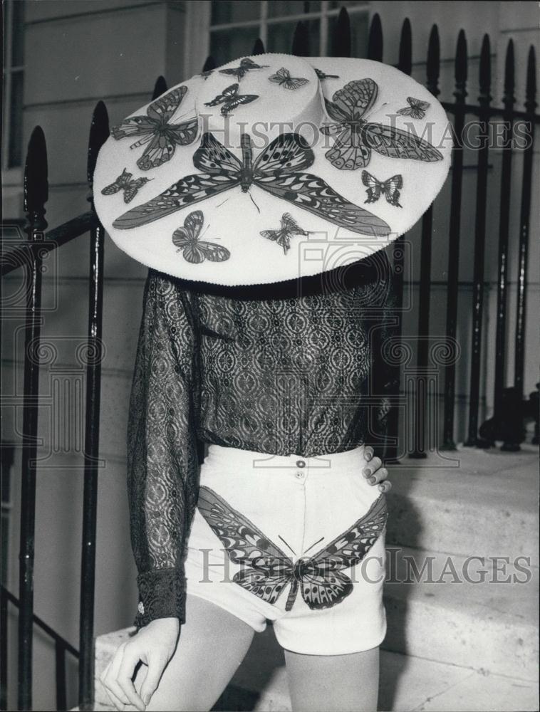 1971 Press Photo Smone Mirman's Spring - Summer - And Easter Bonnet Collection - Historic Images