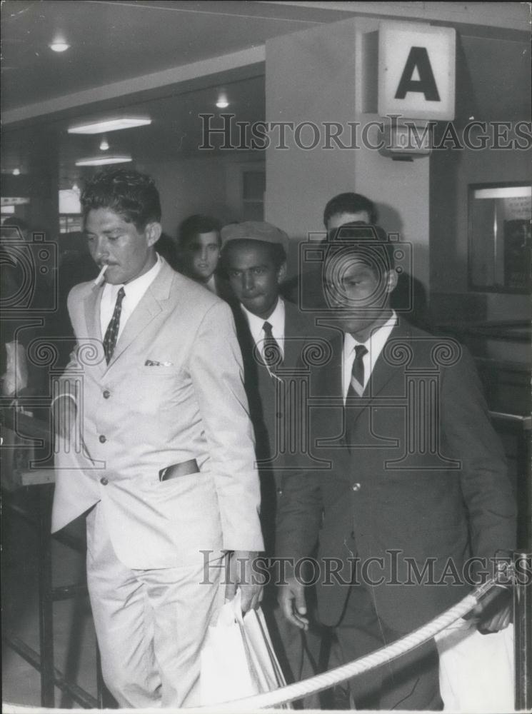 Press Photo Harry Villegas,Leonardo Tamayo,Daniel Alacron On Way Back To Cuba - Historic Images