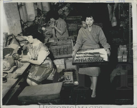 Press Photo Pipe Manufacturing, Oppenheimer Pipes, Ltd - Historic Images