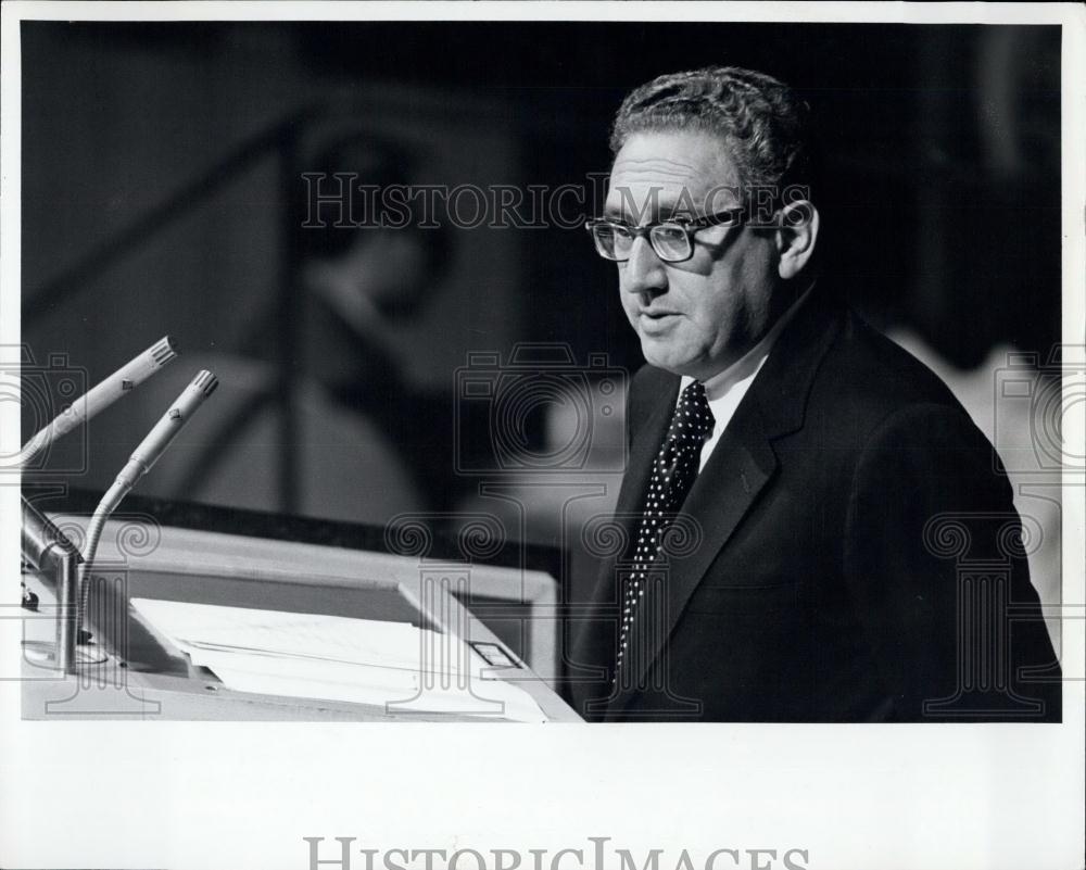 Press Photo Secretary State Kissinger Addressing UN General Assembly - Historic Images