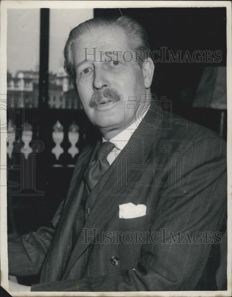 1955 Press Photo New Foreign Secretary Harold MacMillan Office - Historic Images