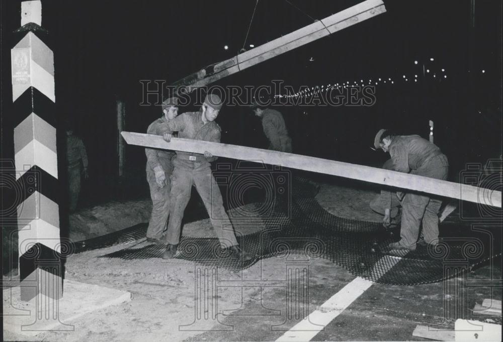 1973 Press Photo 4 New Checkpoints In E/W German Border-Bergen (Dumme) - Historic Images