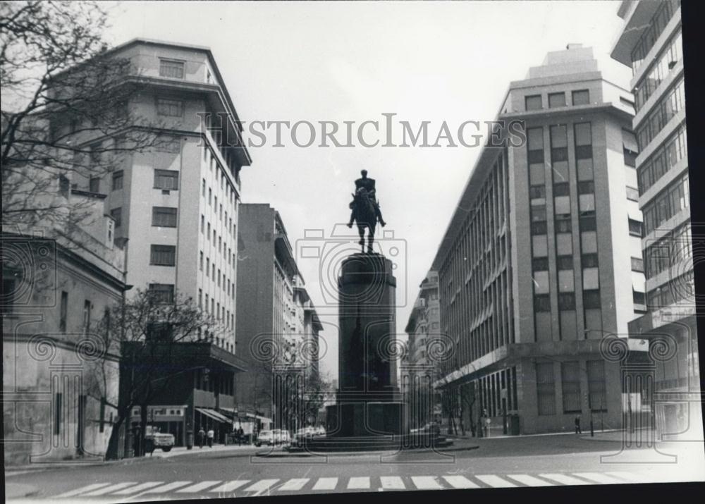 Press Photo Statue of General Rica - Historic Images