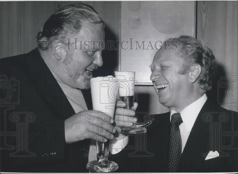 1976 Press Photo Concert-singer Karl Ridderbusch & Norbert Balatsoh - Historic Images
