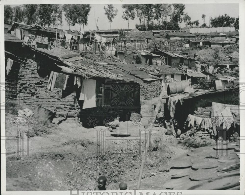 Press Photo African housing - Historic Images