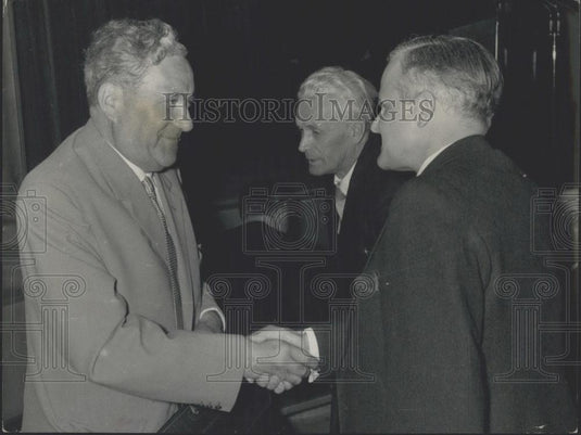 1957 Press Photo Prof. Carlo Schmid &Prof. V. Weizsacker - Historic Images