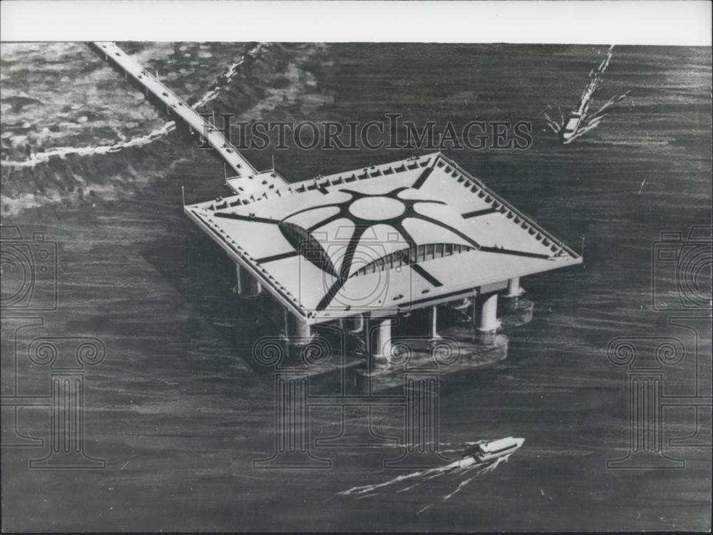 Press Photo Aquapolis Prototype Marine City Okinawa Tokyo Japan - Historic Images