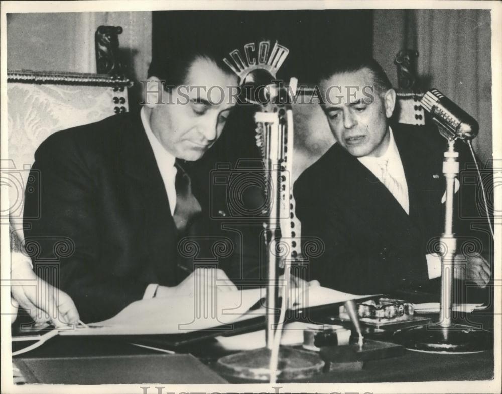 1955 Press Photo Prime Ministers M. Nendes France M. Gaetand Martino Italy - Historic Images