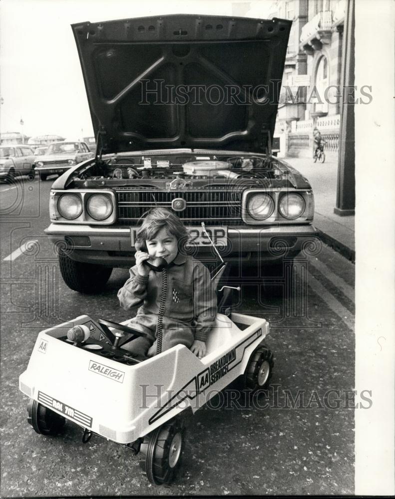 1976 Press Photo British International Toy Fair - Historic Images