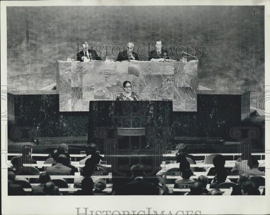1976 Press Photo Premier of Sri Lanka , Sirimavo Bandaranaike at UN - Historic Images