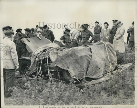1954 Press Photo 'Invasion' exercises on Romney Marsh - Historic Images