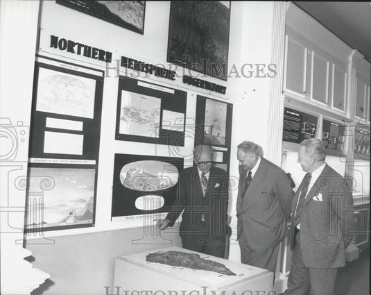 1977 Press Photo Royal Greenwich observatory exhibition Herstmonoeux - Historic Images